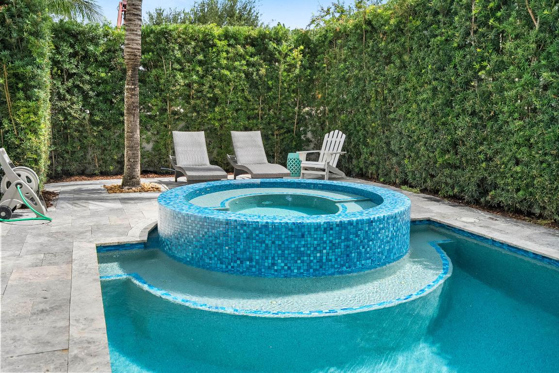 WINDSOR PARK AT ABACOA PL - Residential