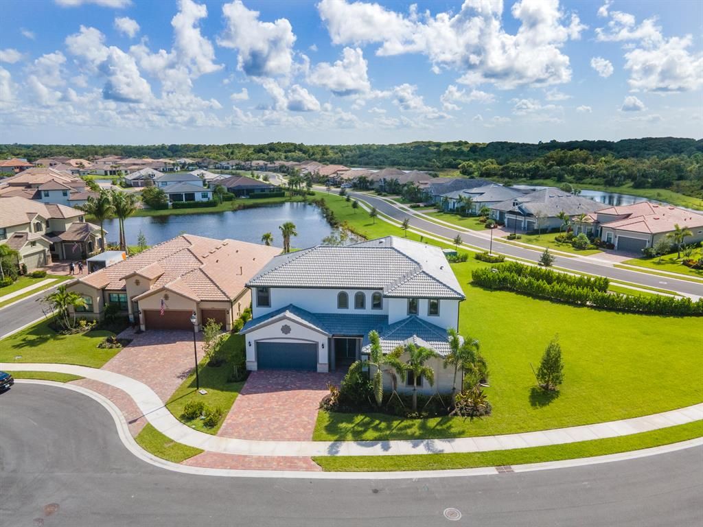 Photo of 102 Cerulean Key Way, Jupiter, FL 33478 (MLS # R10734631)
