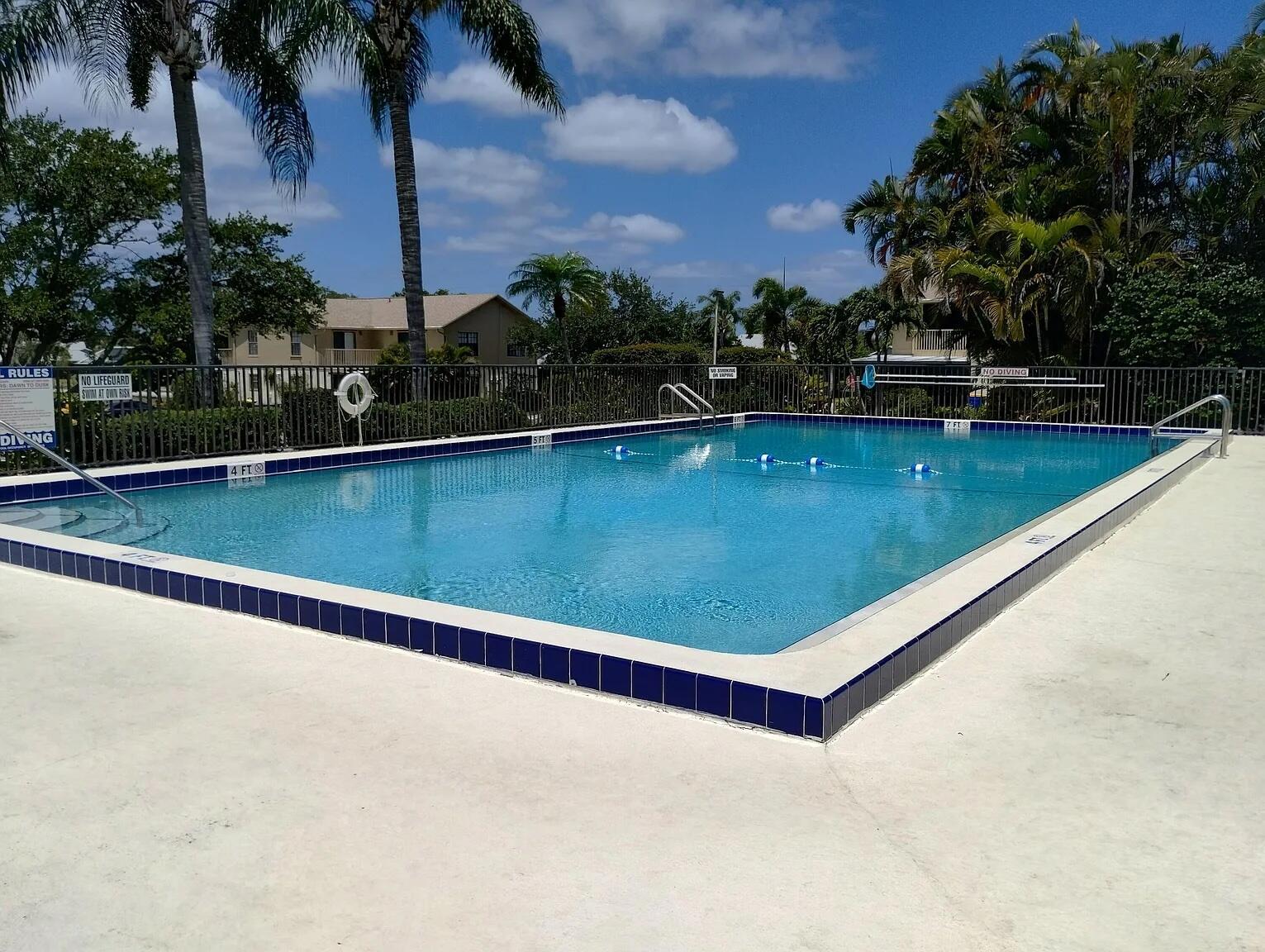 JAMESTOWN AT HERITAGE RID - Residential