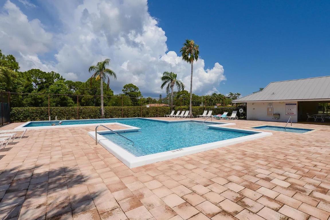 JAMESTOWN AT HERITAGE RIDGE - Residential