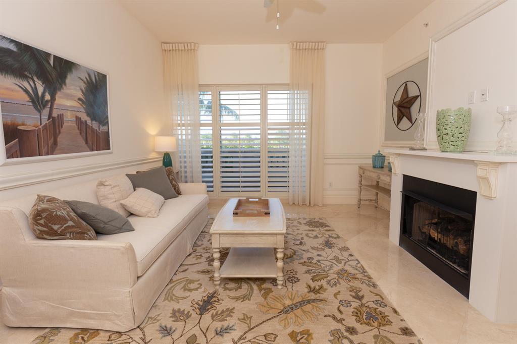 BELLARIA CONDO - Residential