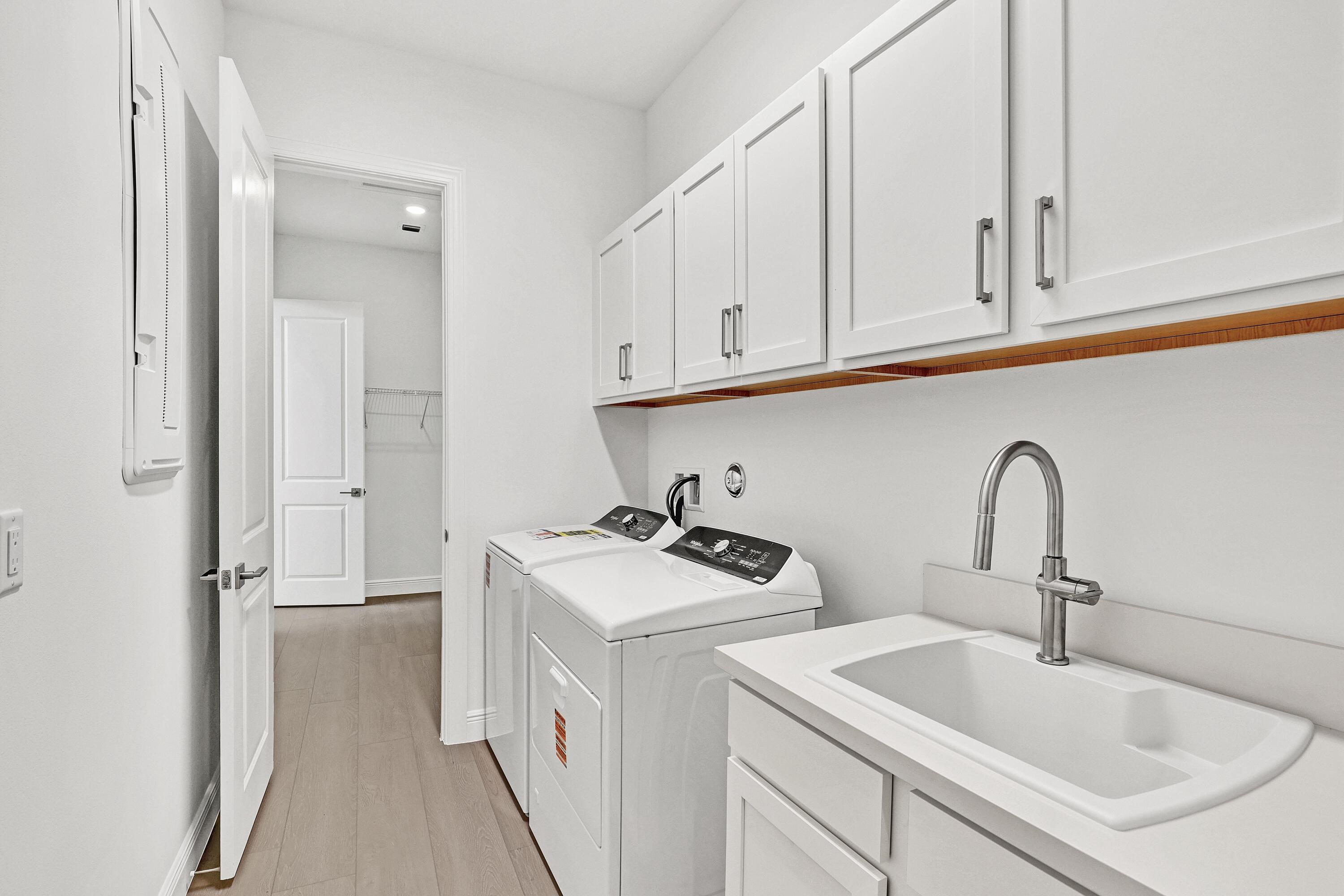 TESORO PLAT NO 15 - Residential