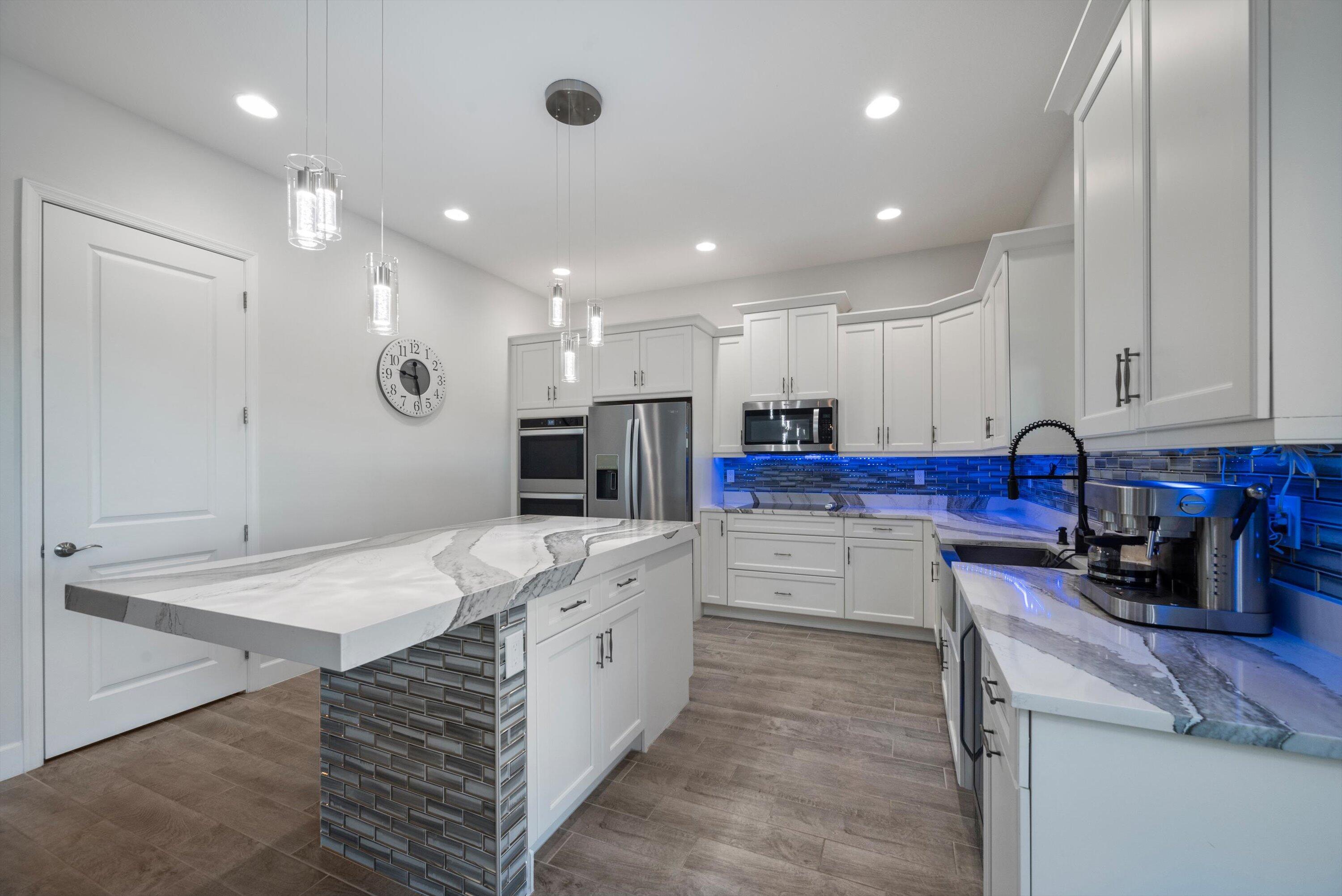 GROVES OF WESTLAKE - Residential
