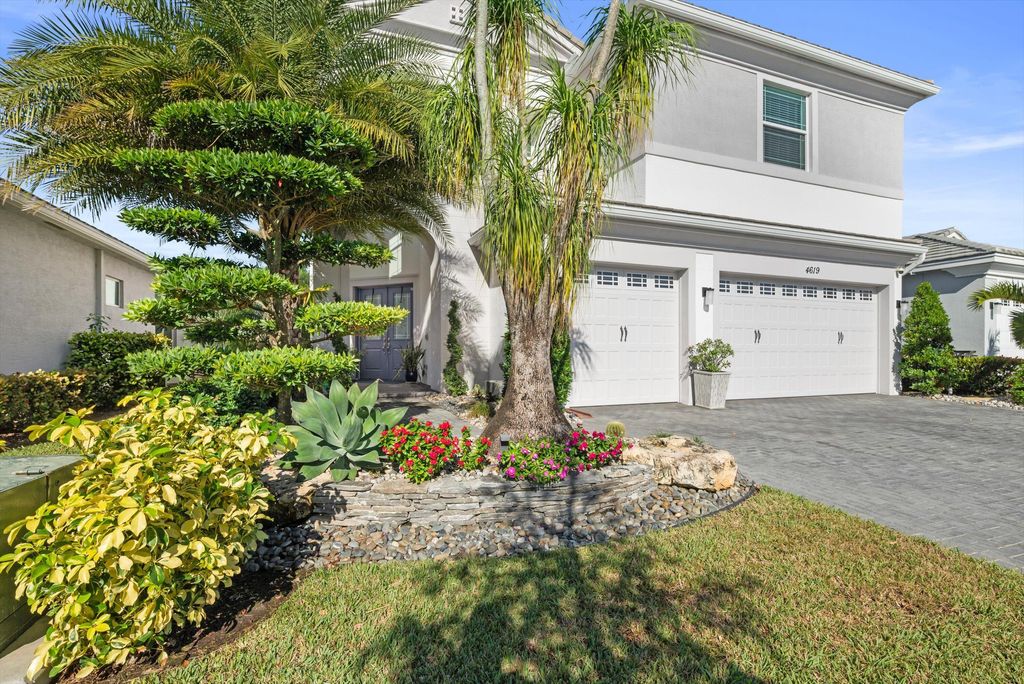 Photo of 4619 Citron Way, The Acreage, FL 33470 (MLS # B26032121)
