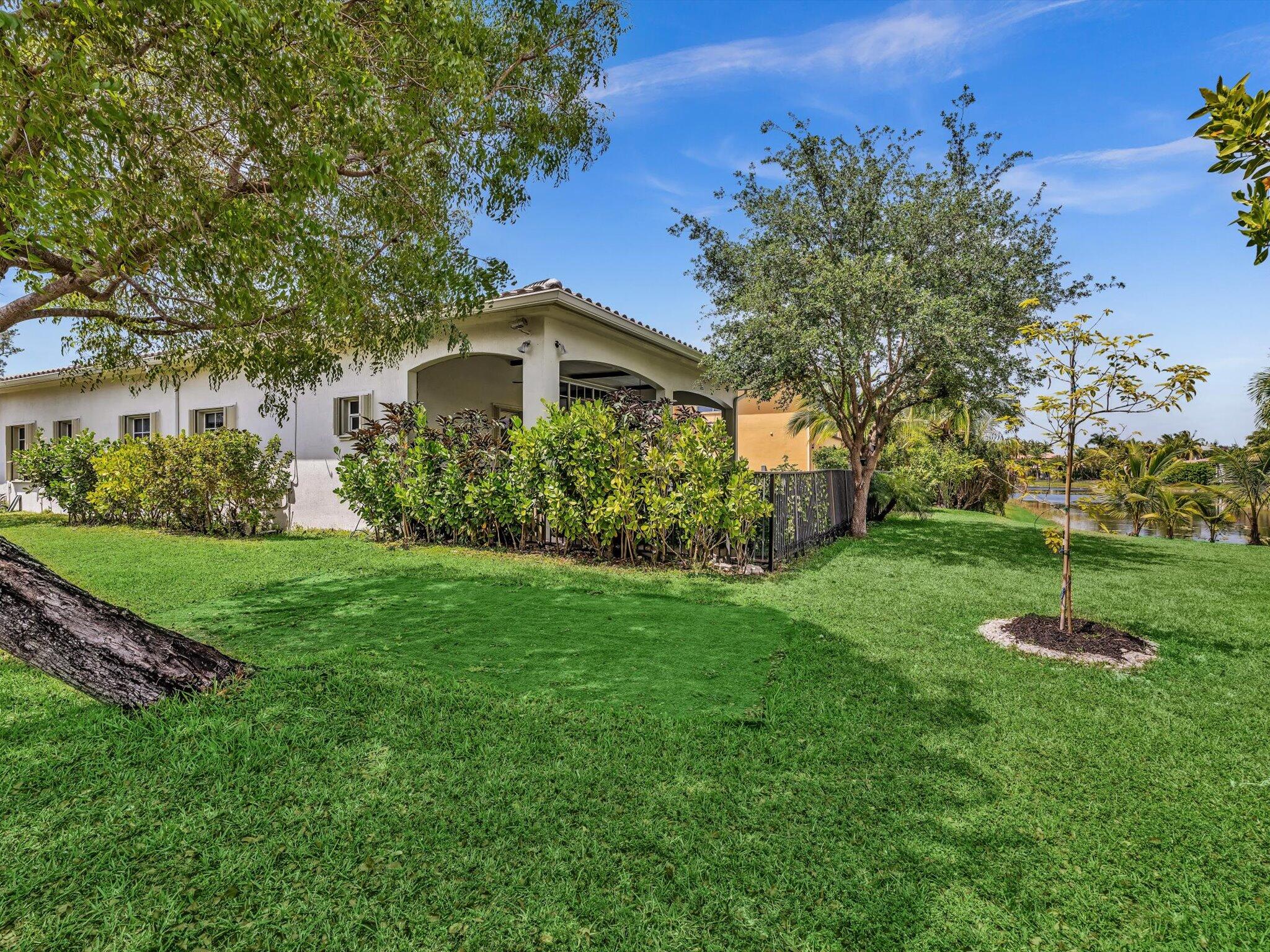 HERON BAY NORTHEAST - Residential