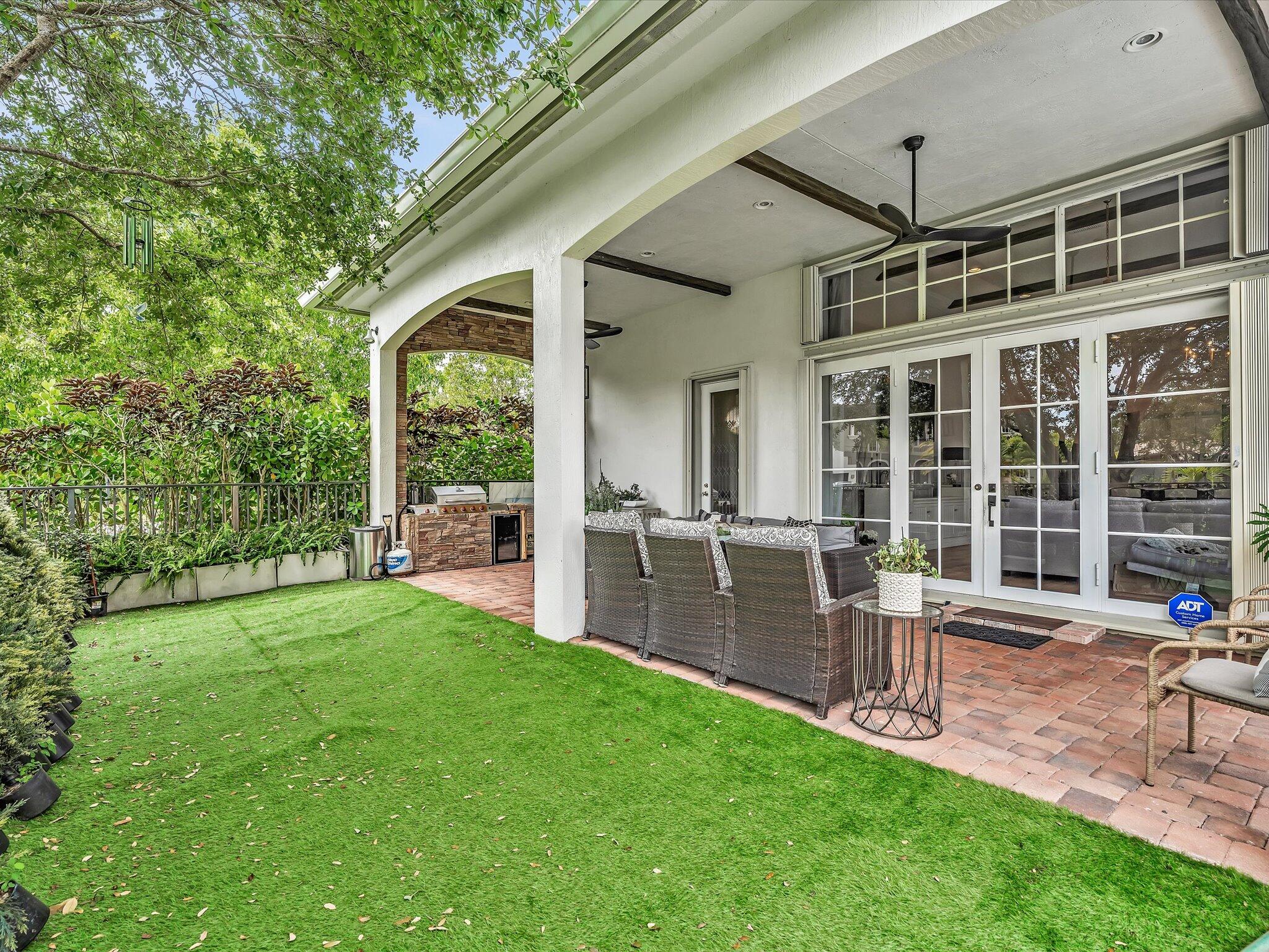 HERON BAY NORTHEAST - Residential