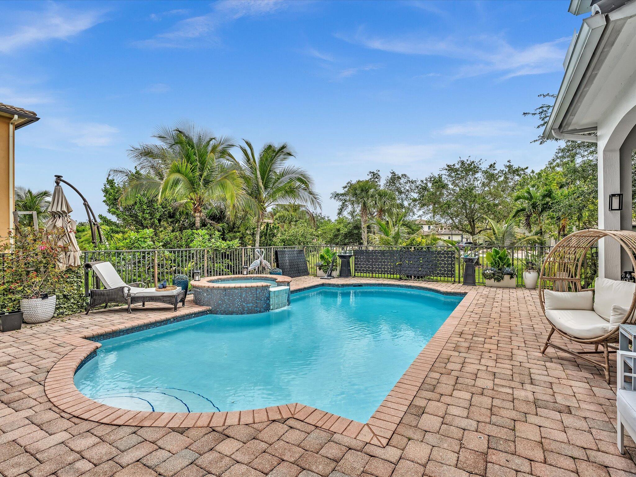 HERON BAY NORTHEAST - Residential