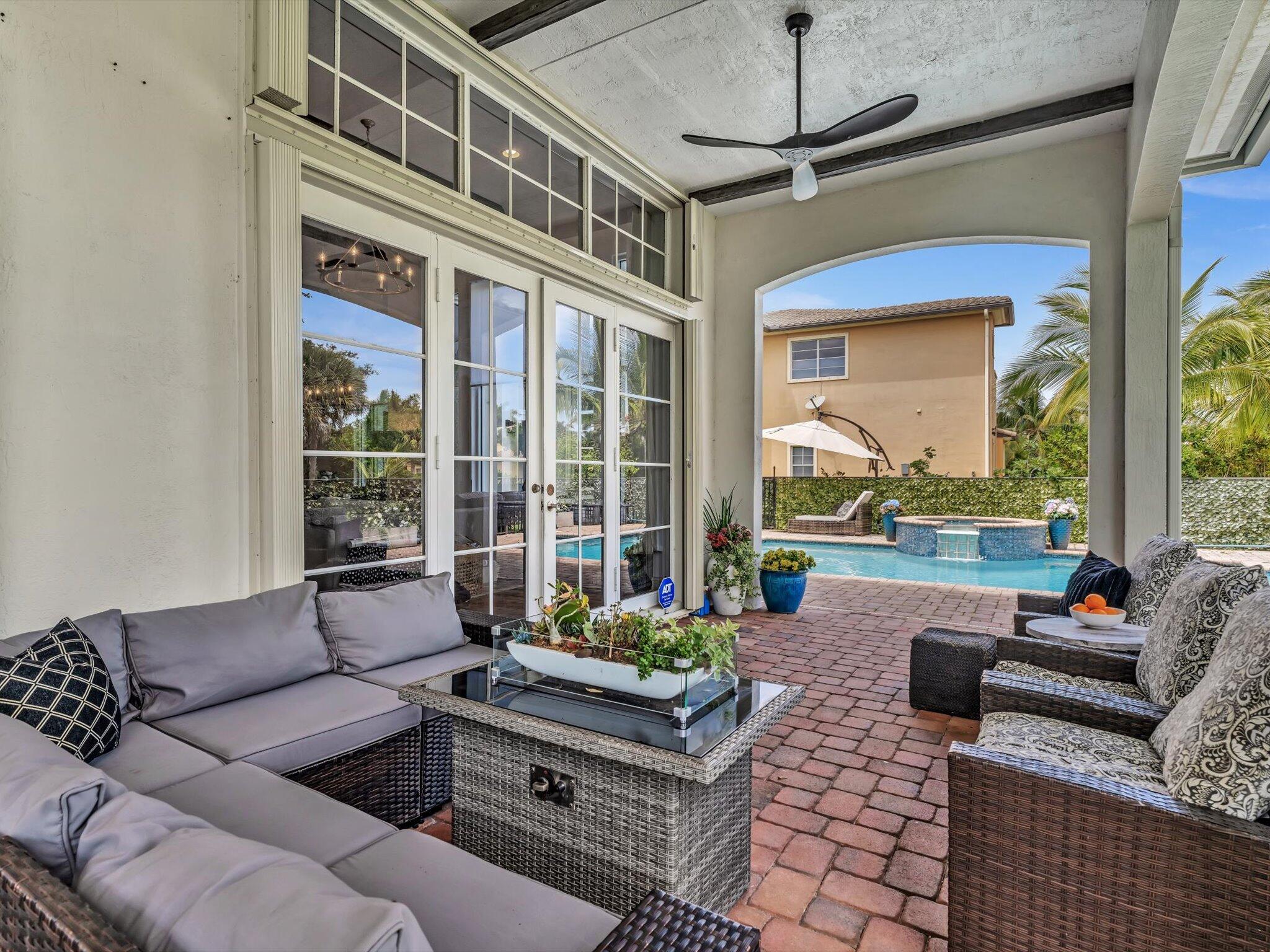 HERON BAY NORTHEAST - Residential