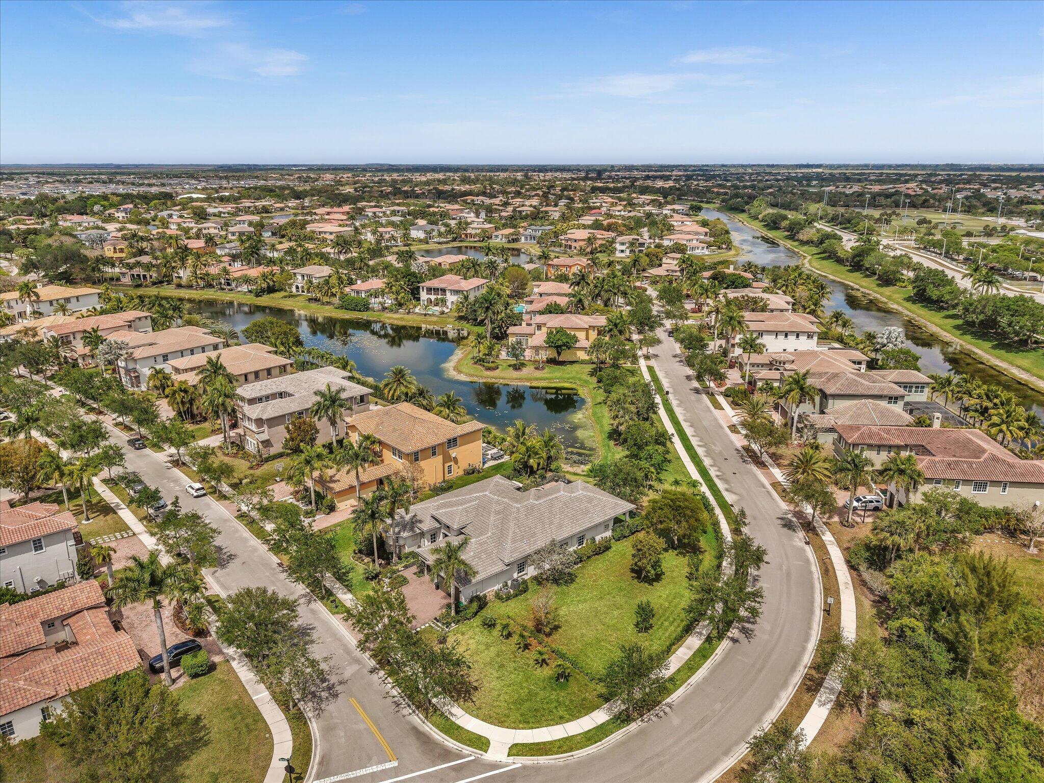 HERON BAY NORTHEAST - Residential