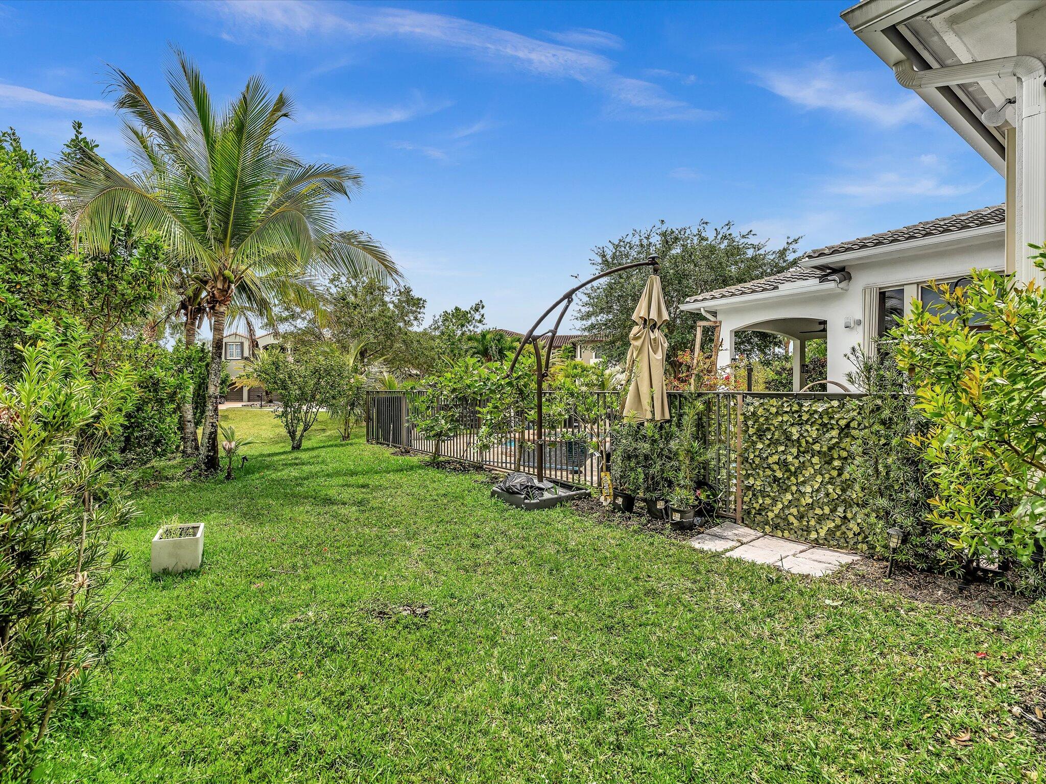 HERON BAY NORTHEAST - Residential