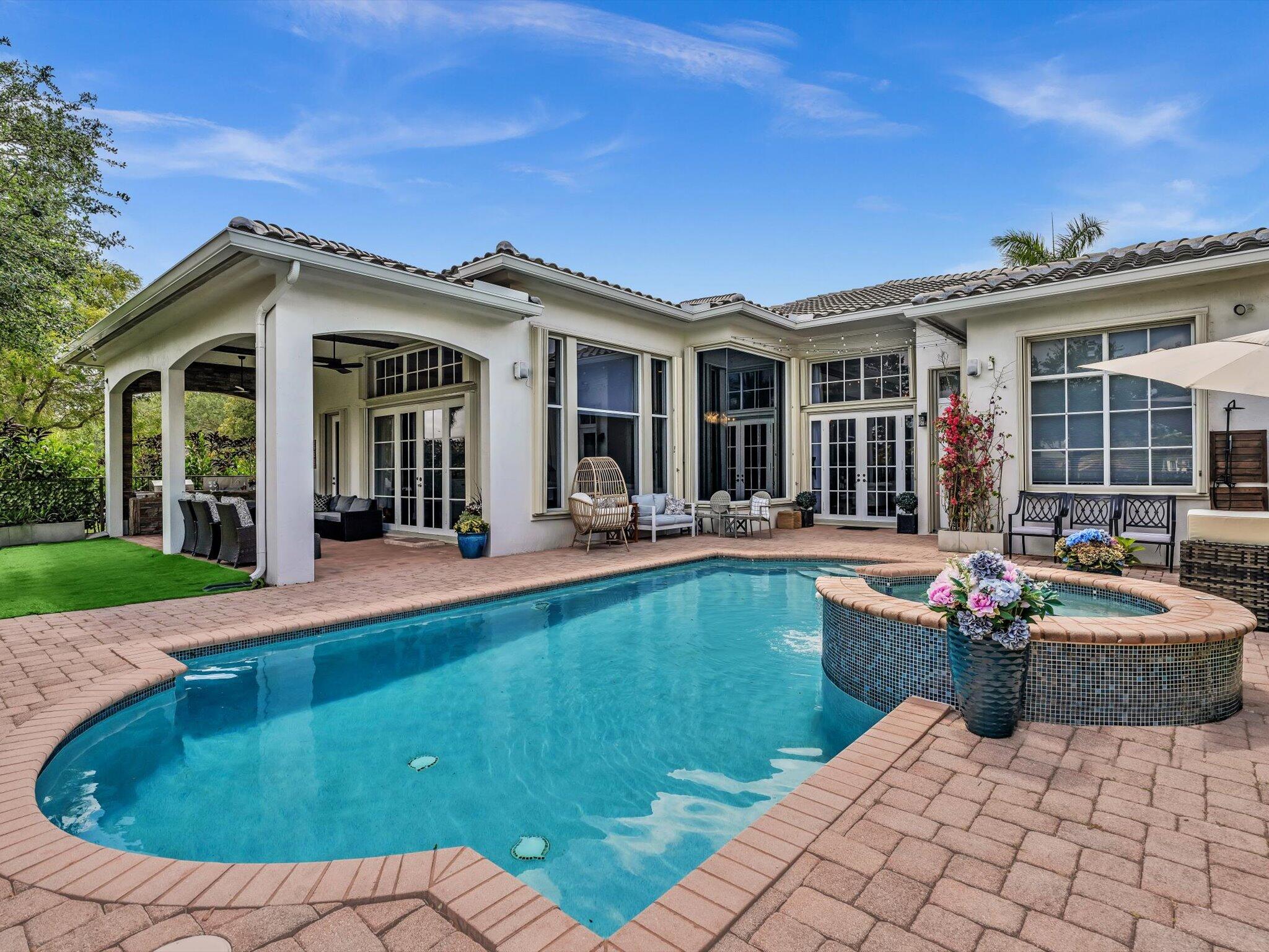 HERON BAY NORTHEAST - Residential
