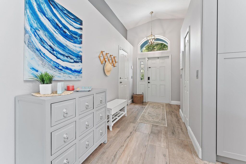 Photo of 6310 Leslie Street, Jupiter, FL 33458 (MLS # R11007649)