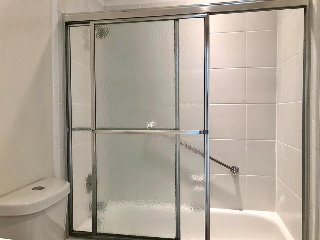 KINGS POINT CAPRI CONDOS - Residential