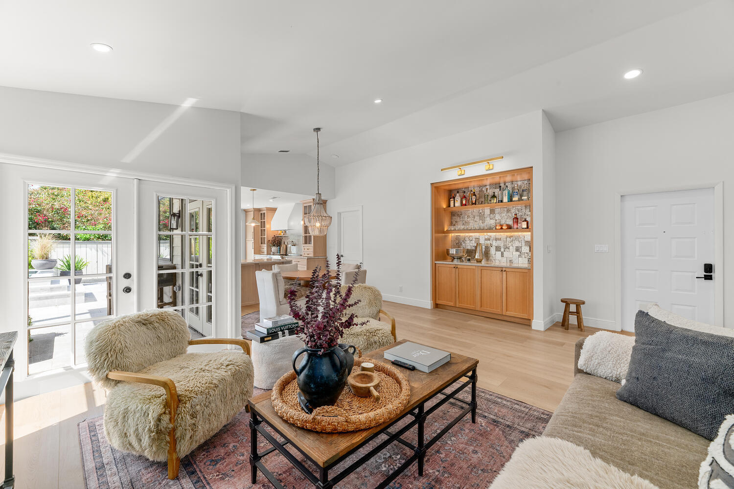 BEDFORD MEWS AT WELLINGTON - Residential