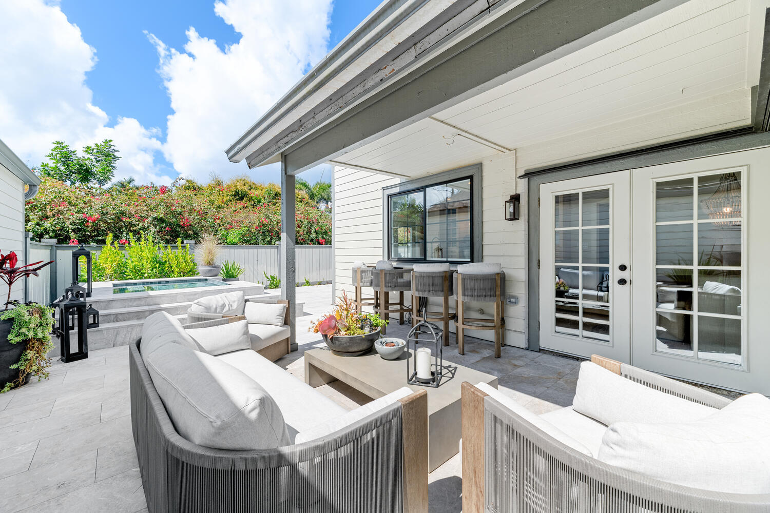 BEDFORD MEWS AT WELLINGTON - Residential