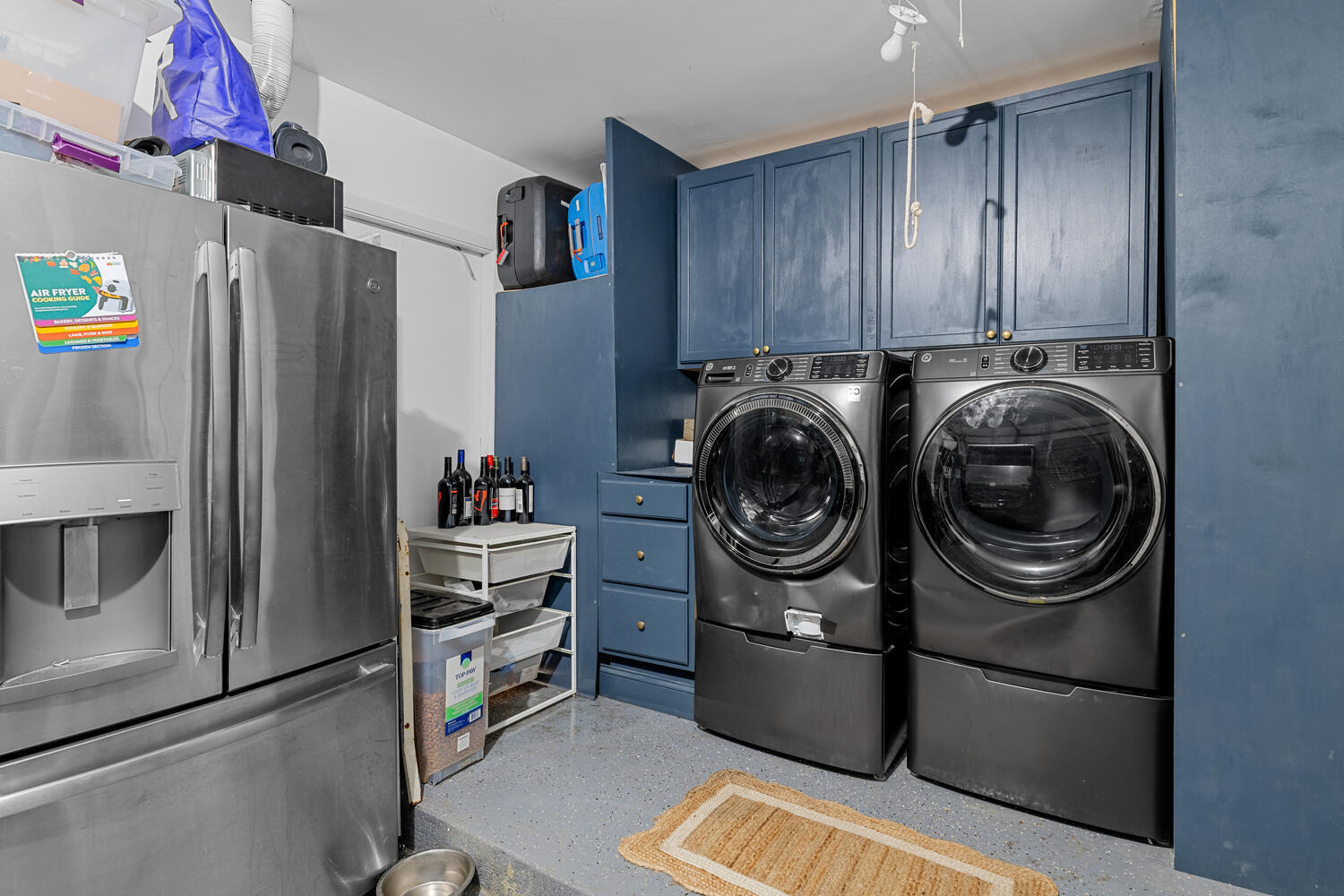 BEDFORD MEWS AT WELLINGTON - Residential