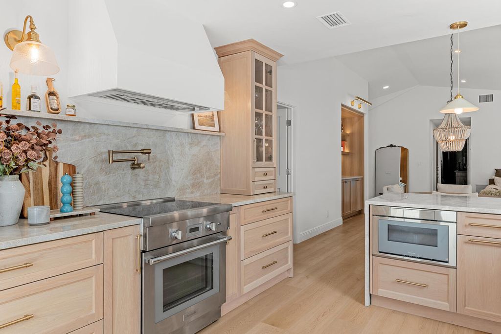 Photo of 13367 Bedford Mews Court, Wellington, FL 33414 (MLS # R11169486)