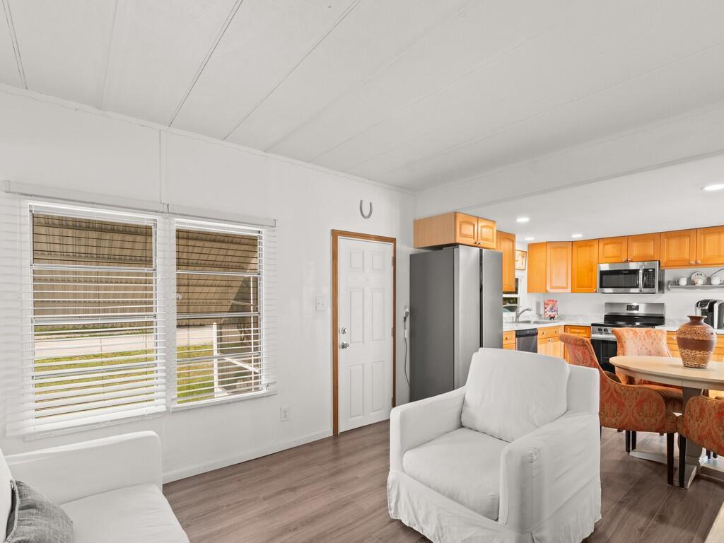 Glass-Jenkins - Residential