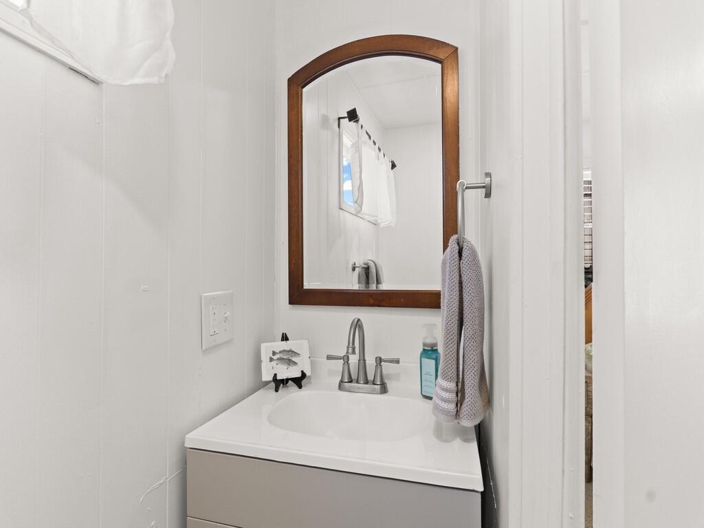 Glass-Jenkins - Residential