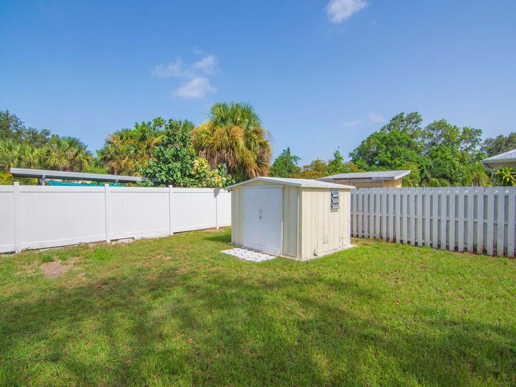 Glass-Jenkins - Residential