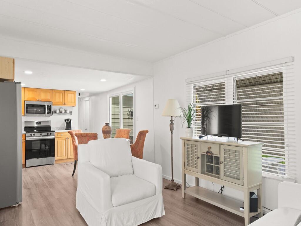 Glass-Jenkins - Residential