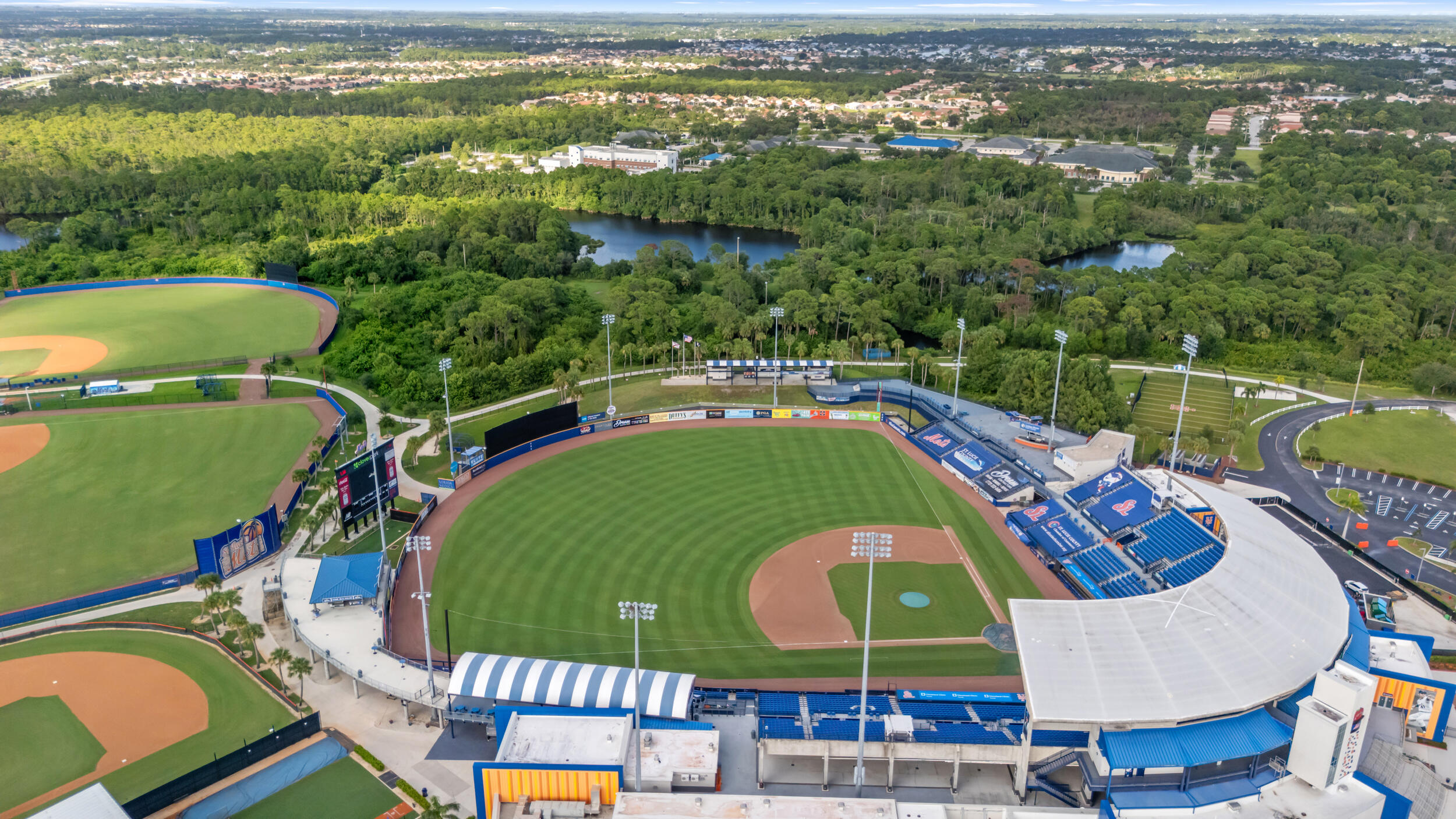 LAKEFOREST AT ST LUCIE WEST PHASE 1 - Residential
