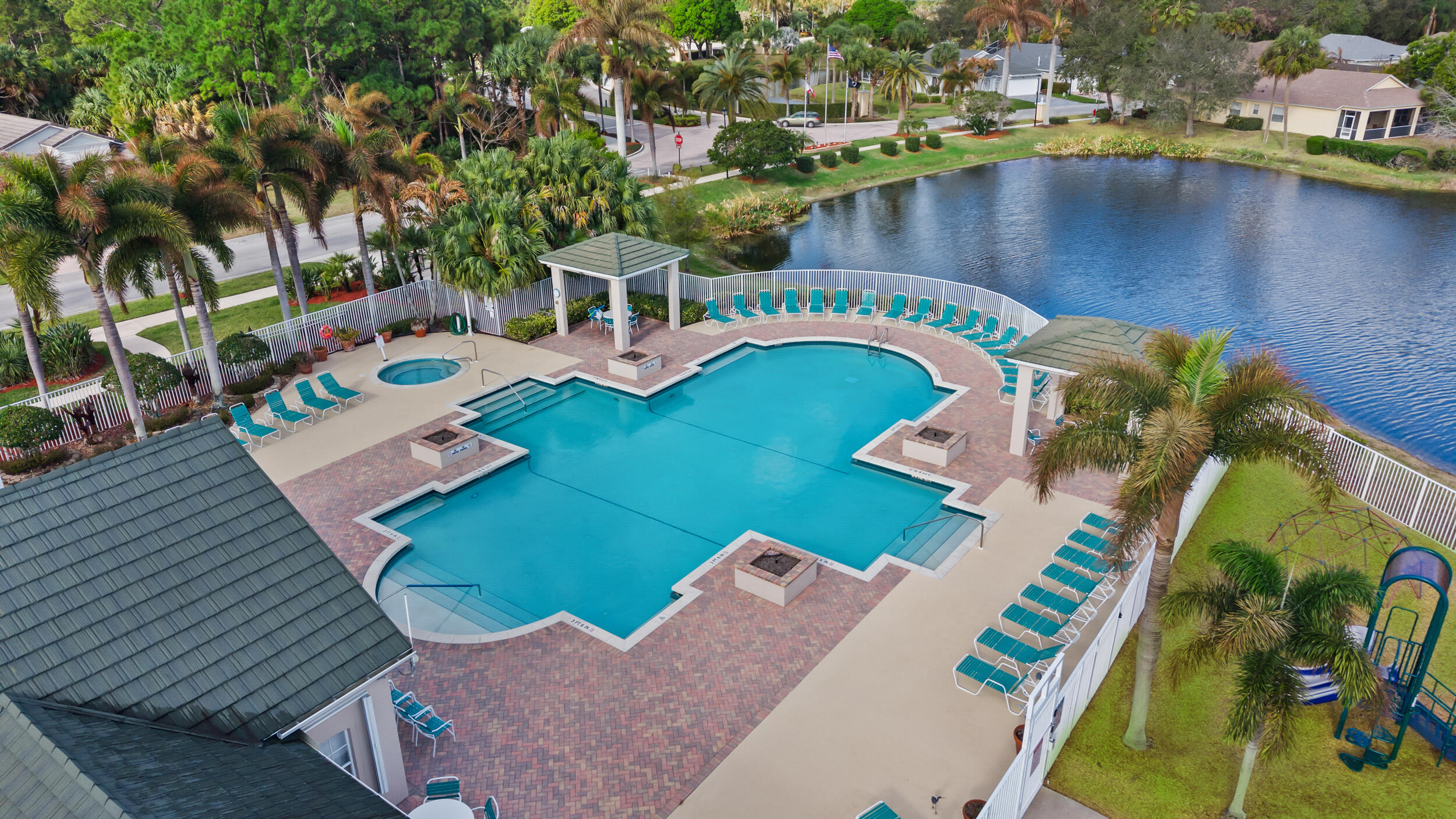 LAKEFOREST AT ST LUCIE WEST PHASE 1 - Residential