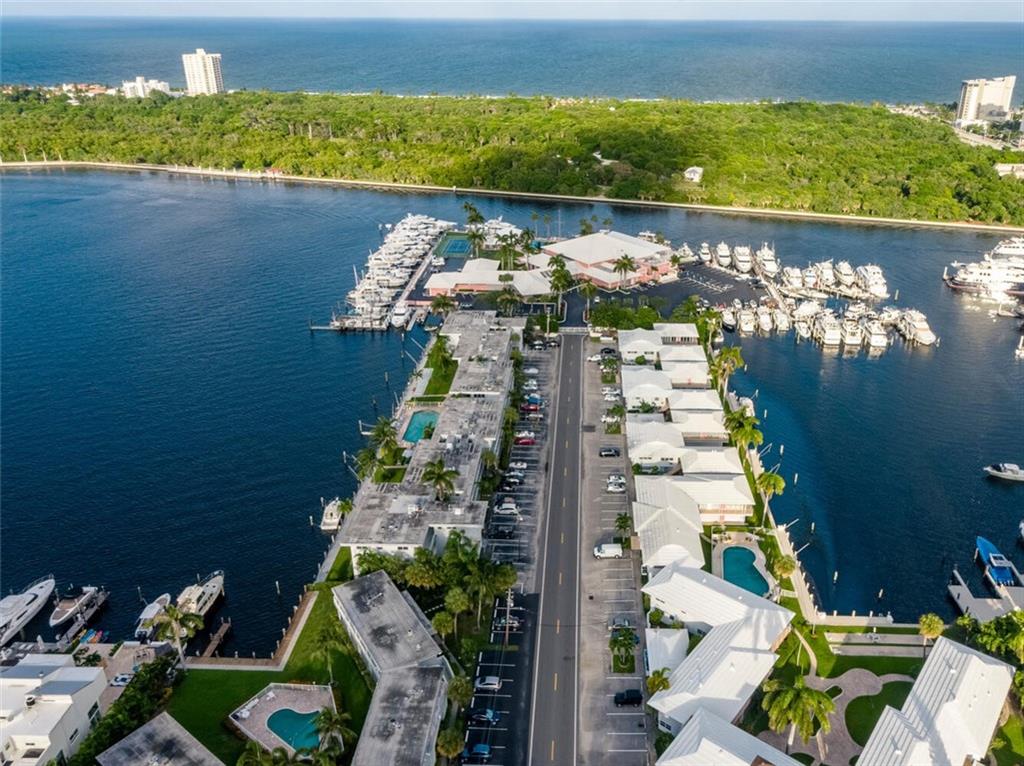 SUNRISE BAY CLUB - Residential