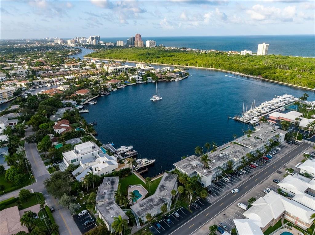 SUNRISE BAY CLUB - Residential