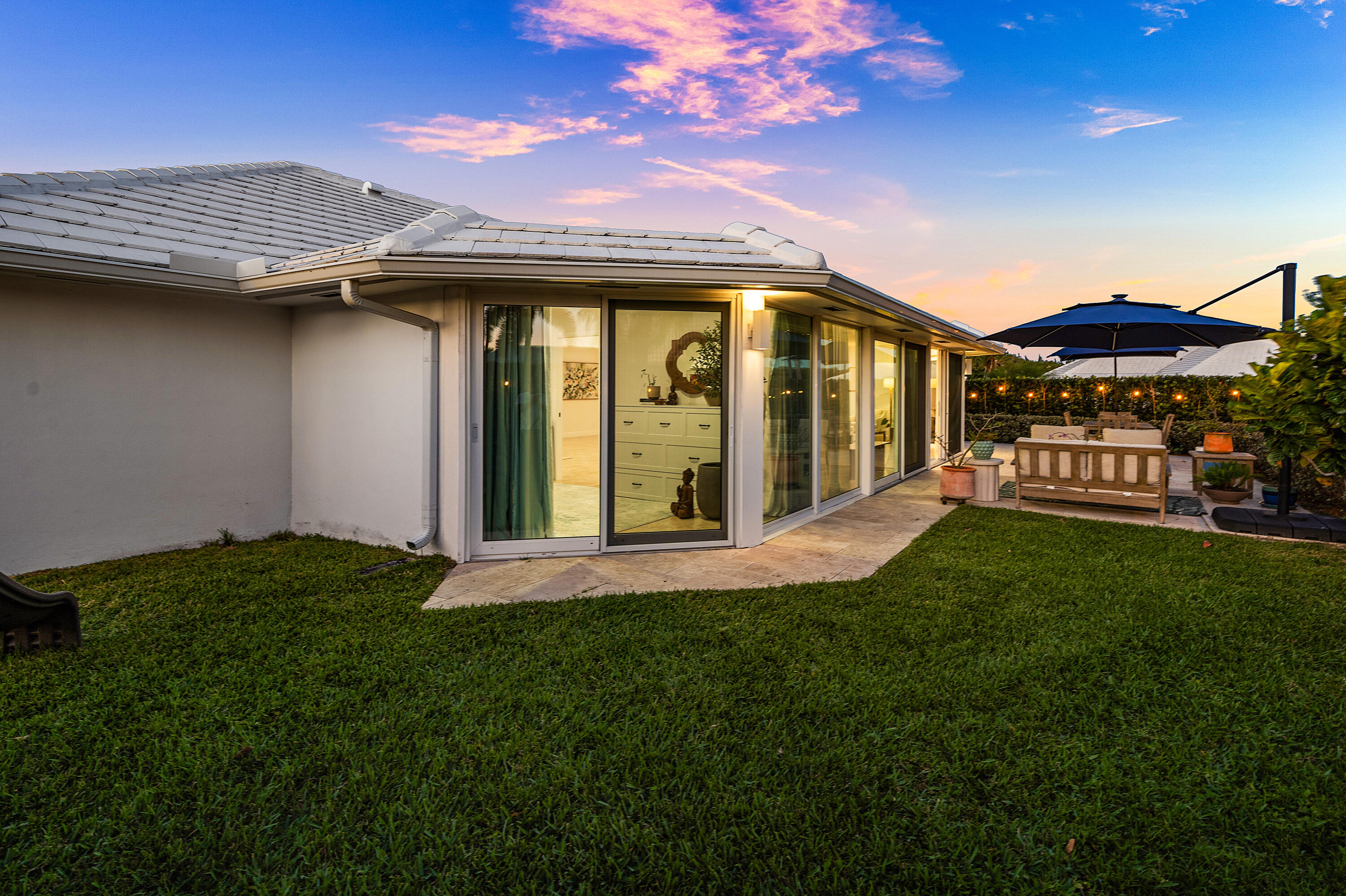 COLONY KEY VILLAS AT ATLANTIS - Residential