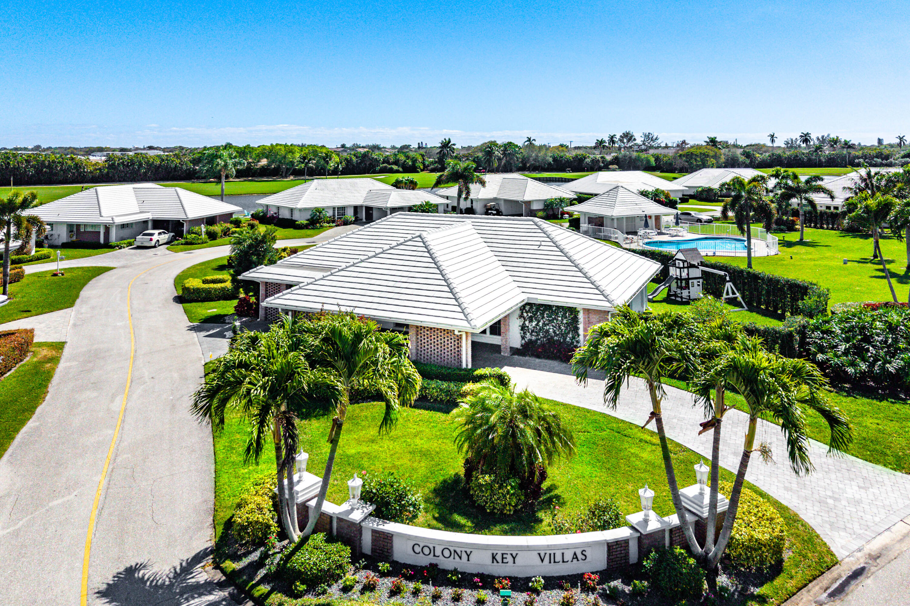 COLONY KEY VILLAS AT ATLANTIS - Residential