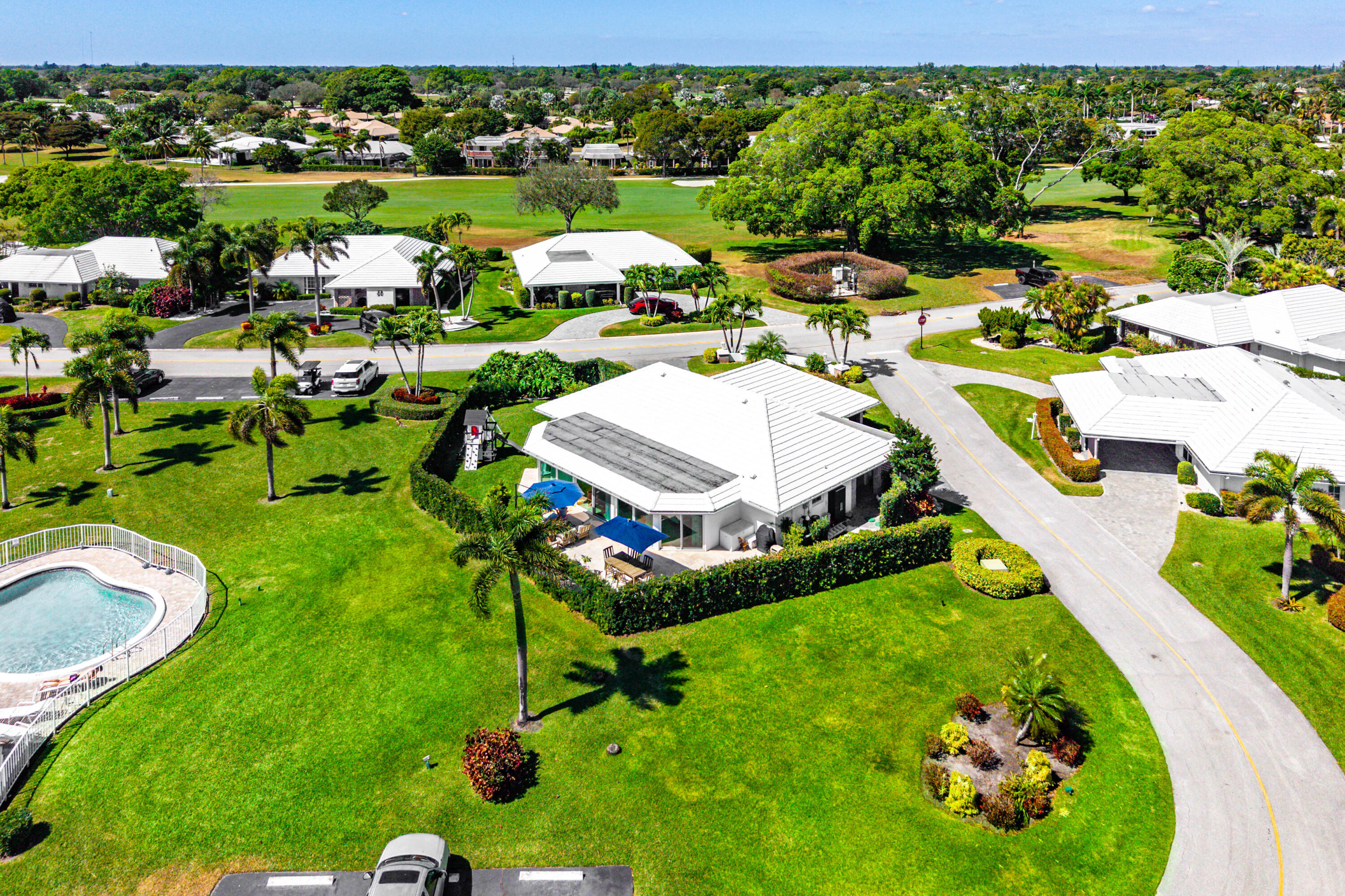 COLONY KEY VILLAS AT ATLANTIS - Residential