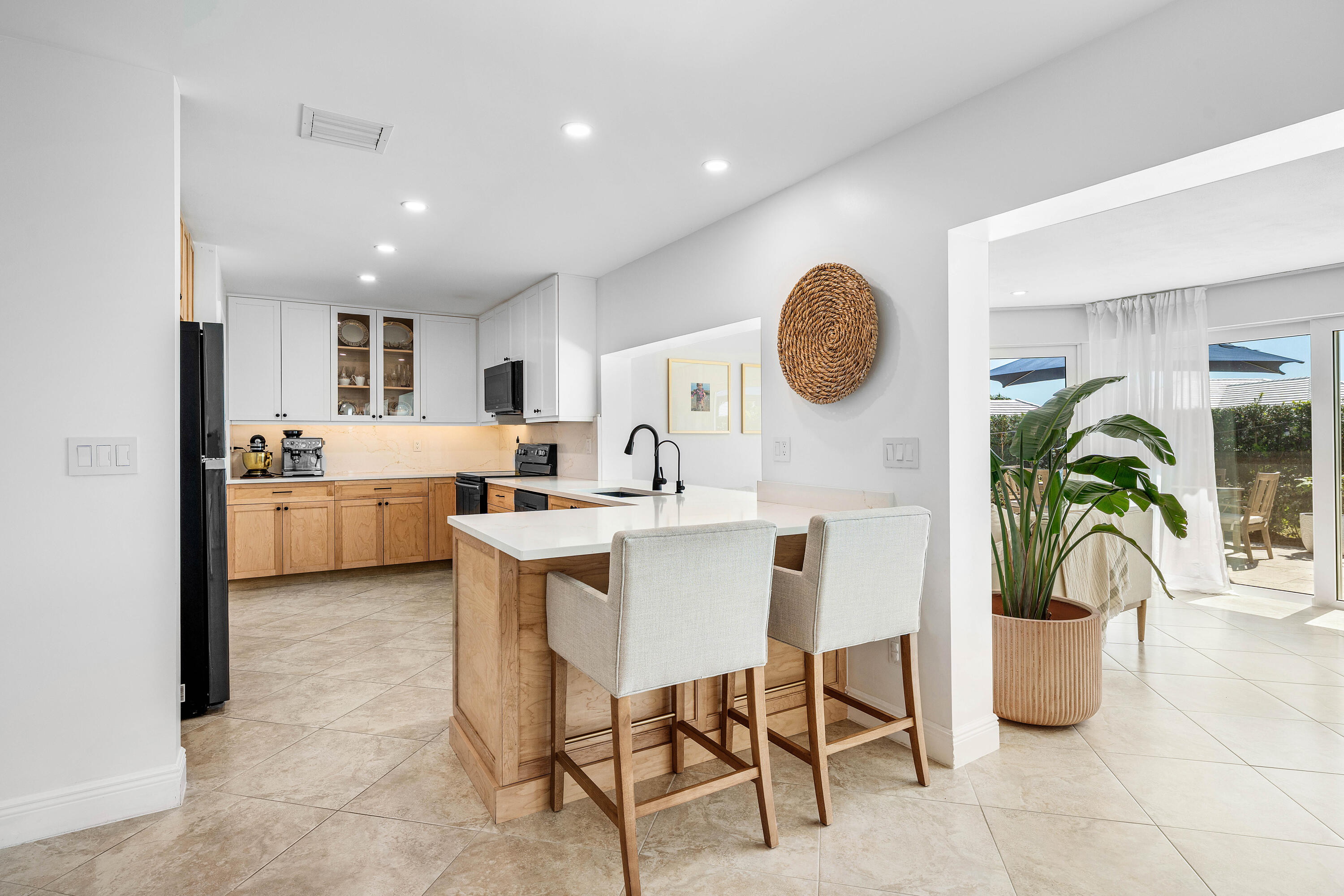 COLONY KEY VILLAS AT ATLANTIS - Residential