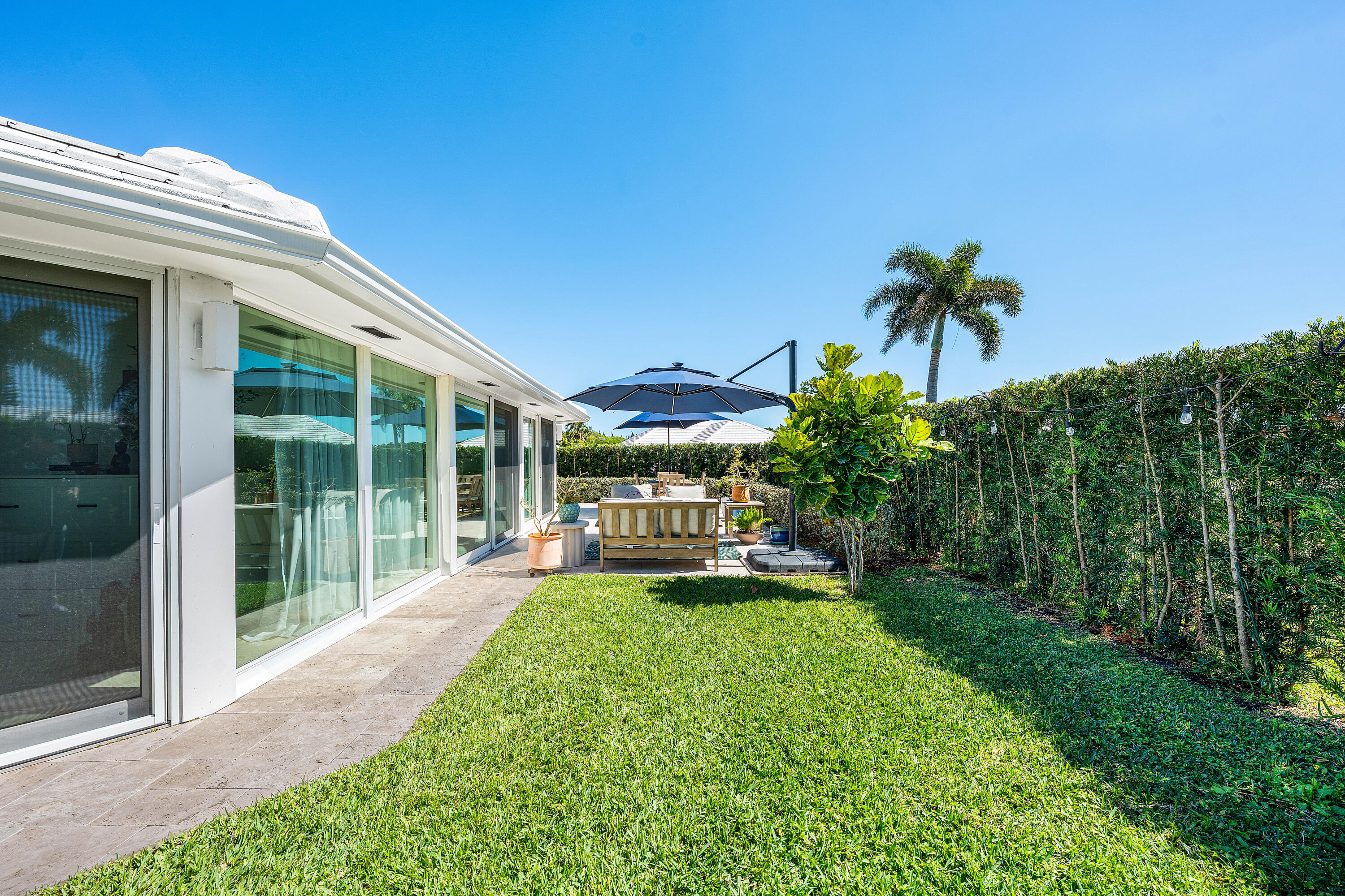 COLONY KEY VILLAS AT ATLANTIS - Residential