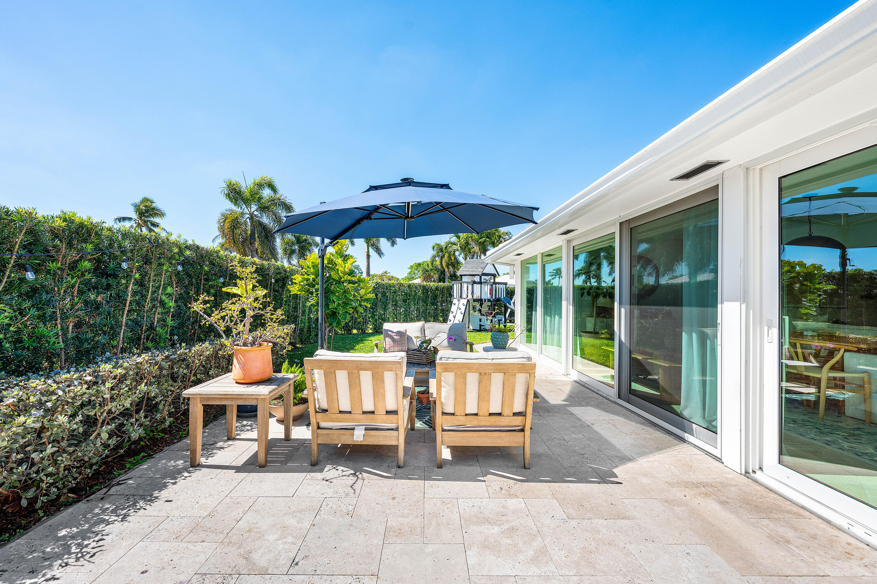 COLONY KEY VILLAS AT ATLANTIS - Residential