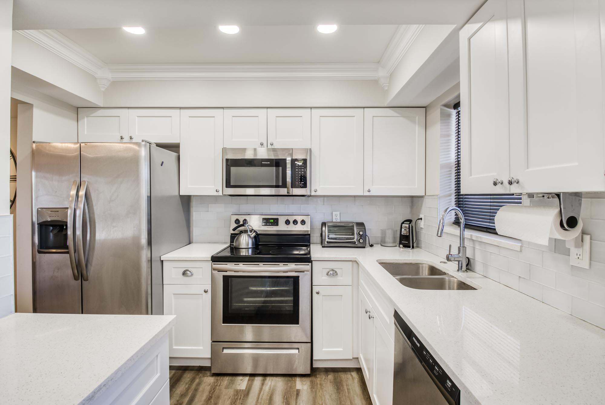 Little Club - Residential Lease