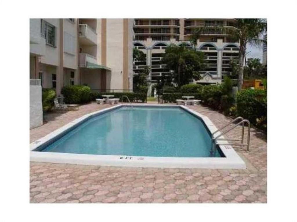LEISURE BEACH CONDO - Residential Lease
