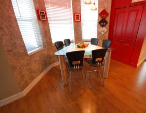 LAKE CHARLESTON - Residential