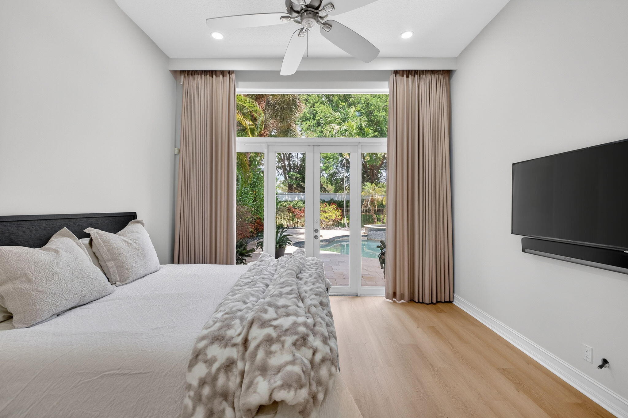 The Oaks - Residential