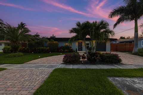 Tiny photo for 5041 NE 24th Avenue, Lighthouse Point, FL 33064 (MLS # B26033347)