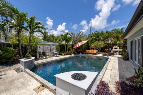 Tiny photo for 5041 NE 24th Avenue, Lighthouse Point, FL 33064 (MLS # B26033347)