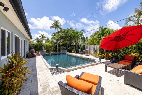 Tiny photo for 5041 NE 24th Avenue, Lighthouse Point, FL 33064 (MLS # B26033347)