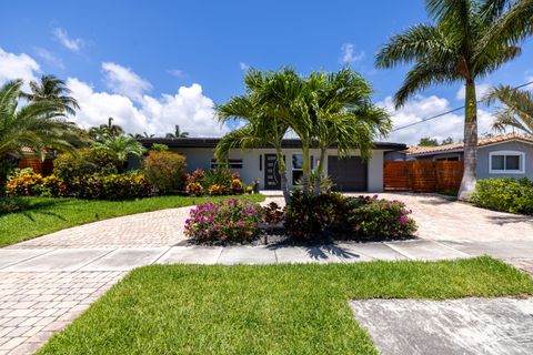 Tiny photo for 5041 NE 24th Avenue, Lighthouse Point, FL 33064 (MLS # B26033347)