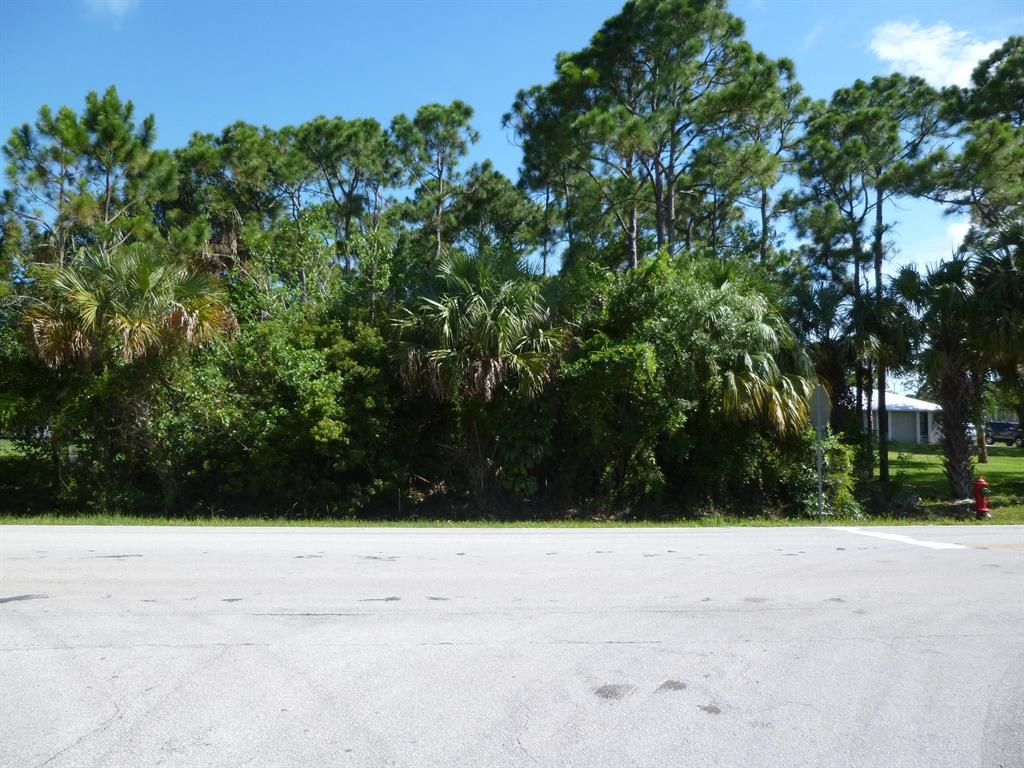 Photo of X Easy Street, Fort Pierce, FL 34982 (MLS # R10626985)