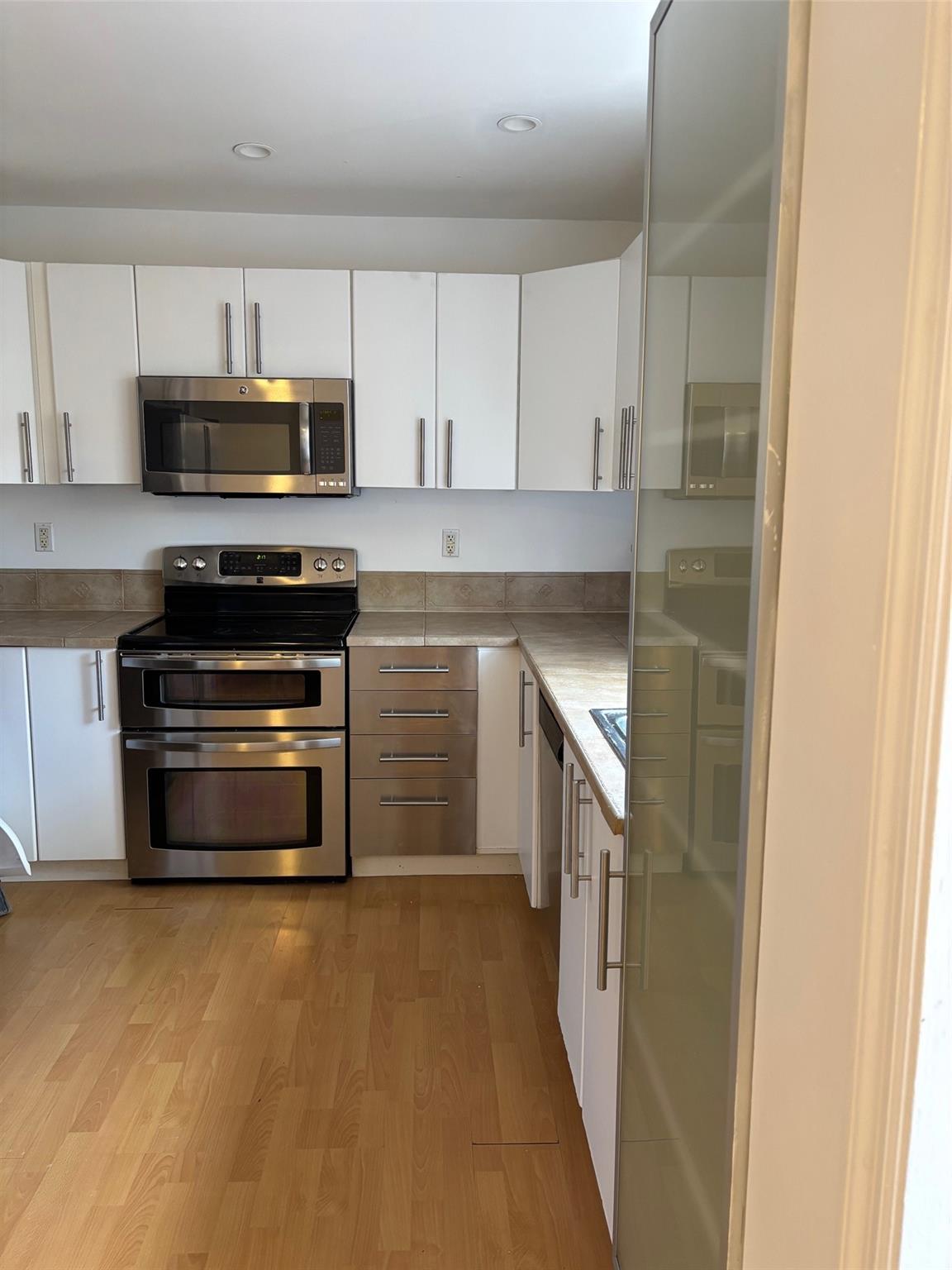 CRESSID COMMONS CONDO - Residential Lease