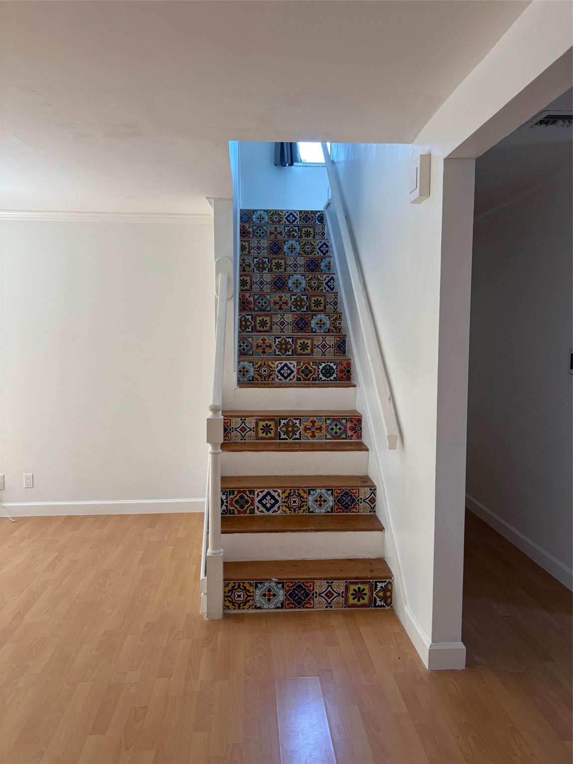 CRESSID COMMONS CONDO - Residential Lease