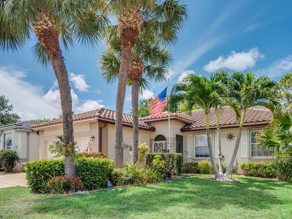Photo of 8471 Lake Cypress Road, Lake Worth, FL 33467 (MLS # B26032107)