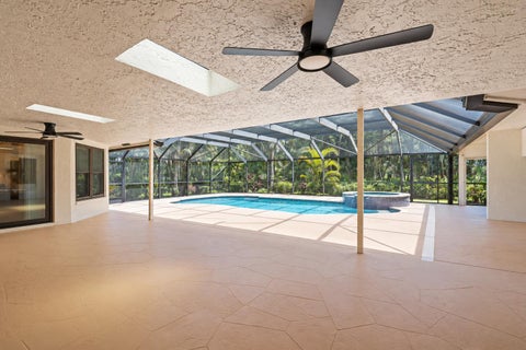 Tiny photo for 6038 NW 75TH Way, Parkland, FL 33067 (MLS # B26090209)