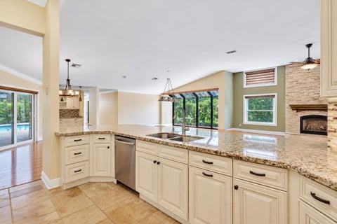 Tiny photo for 6038 NW 75TH Way, Parkland, FL 33067 (MLS # B26090209)