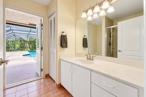 Tiny photo for 6038 NW 75TH Way, Parkland, FL 33067 (MLS # B26090209)